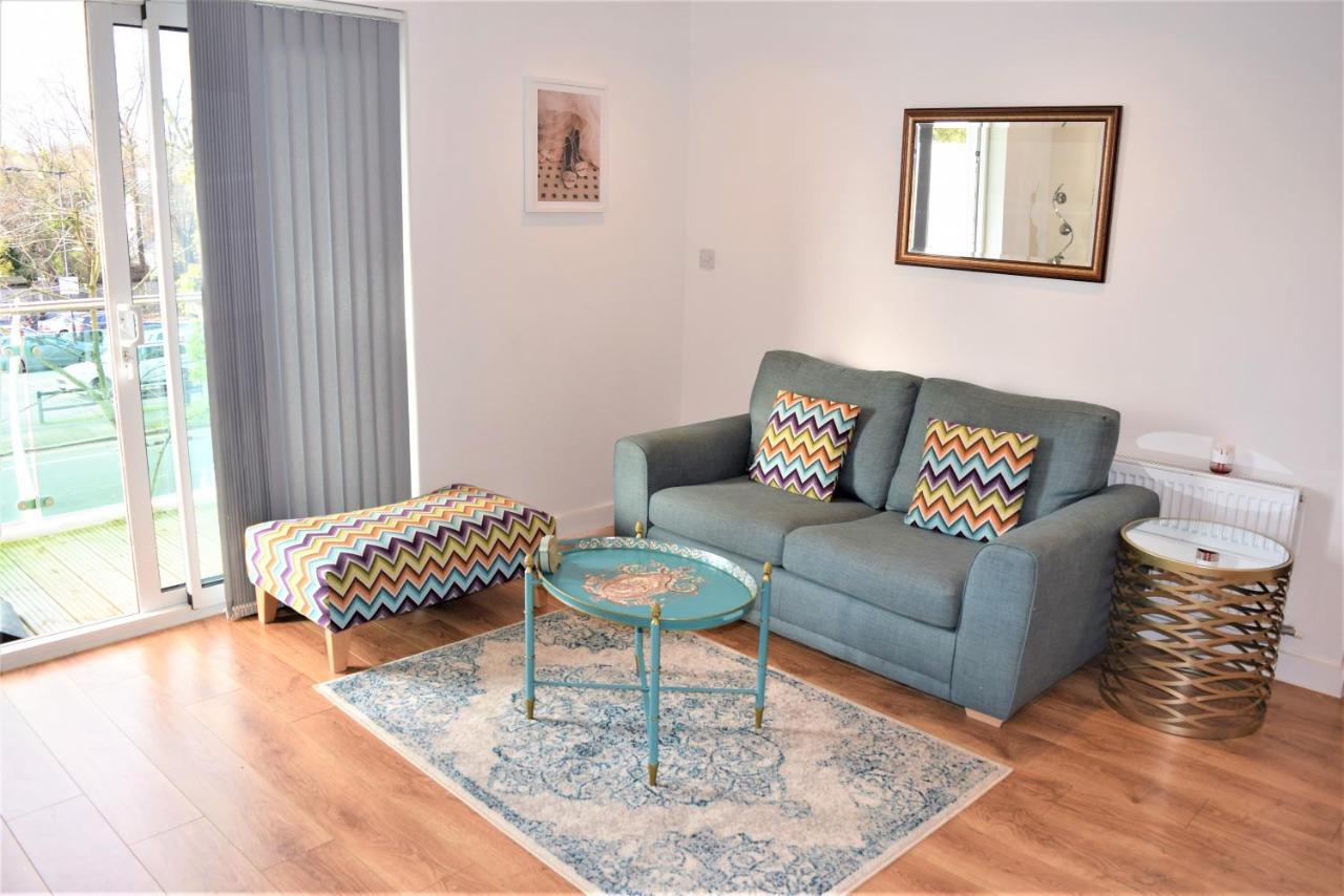 Urban Gem Apartment- Free Parking Enfield Exteriör bild